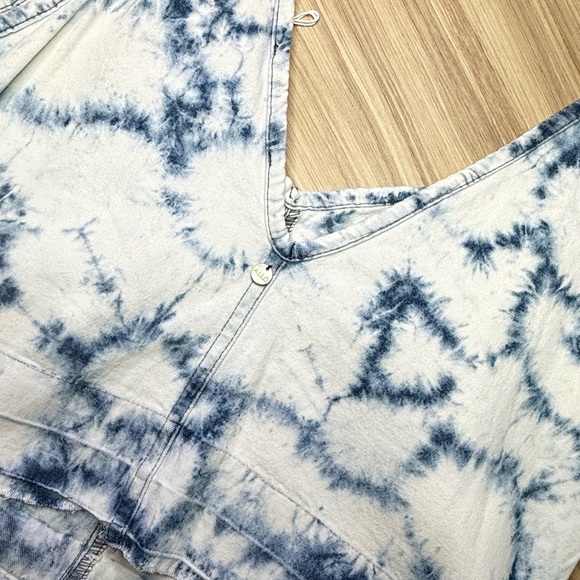 Allo Martinez Stylish Blue Tie-Dye Sleeveless Top NWT - Picture 5 of 9
